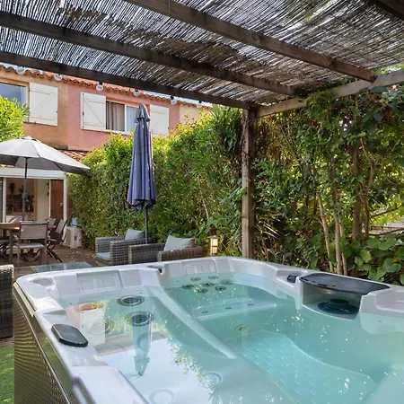 Maison Jacuzzi Proche Tennis Camp
